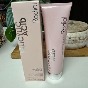 Rodial Salicylic Acid Pore Refining Cleanser